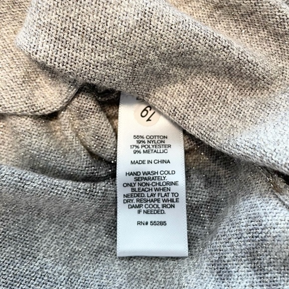 Women’s Express V-Neck Metallic Sweater - Picture 14 of 16